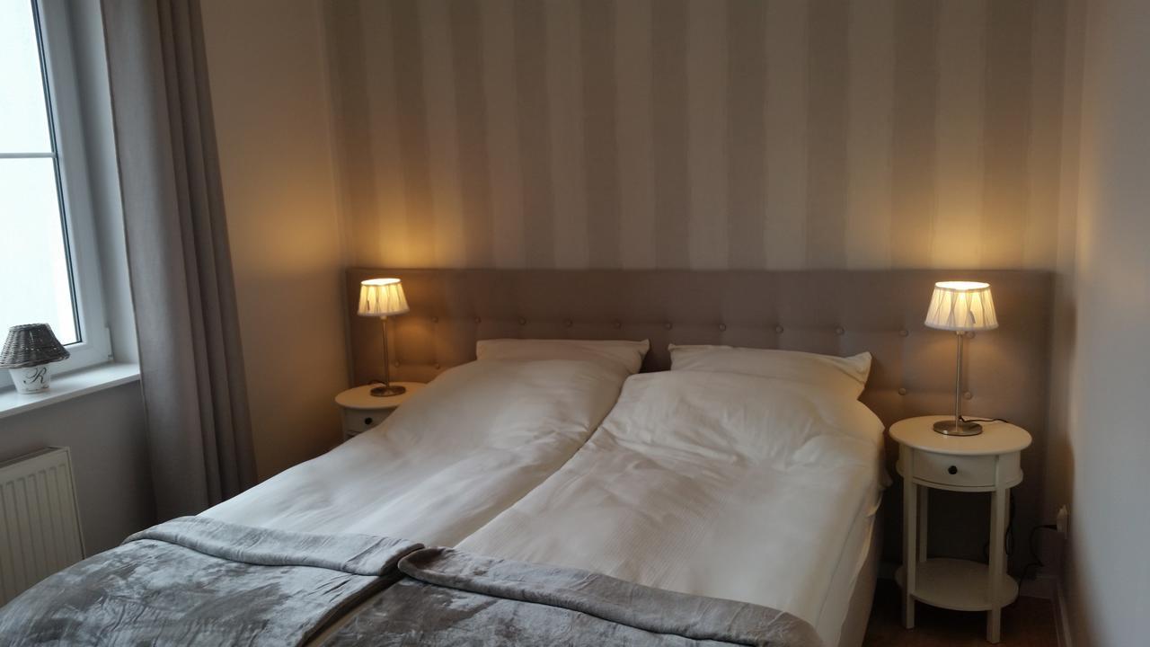 Apartamenty Amika シクラルスカ・ポレンバ エクステリア 写真