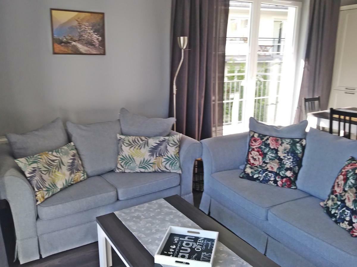 Apartamenty Amika シクラルスカ・ポレンバ エクステリア 写真