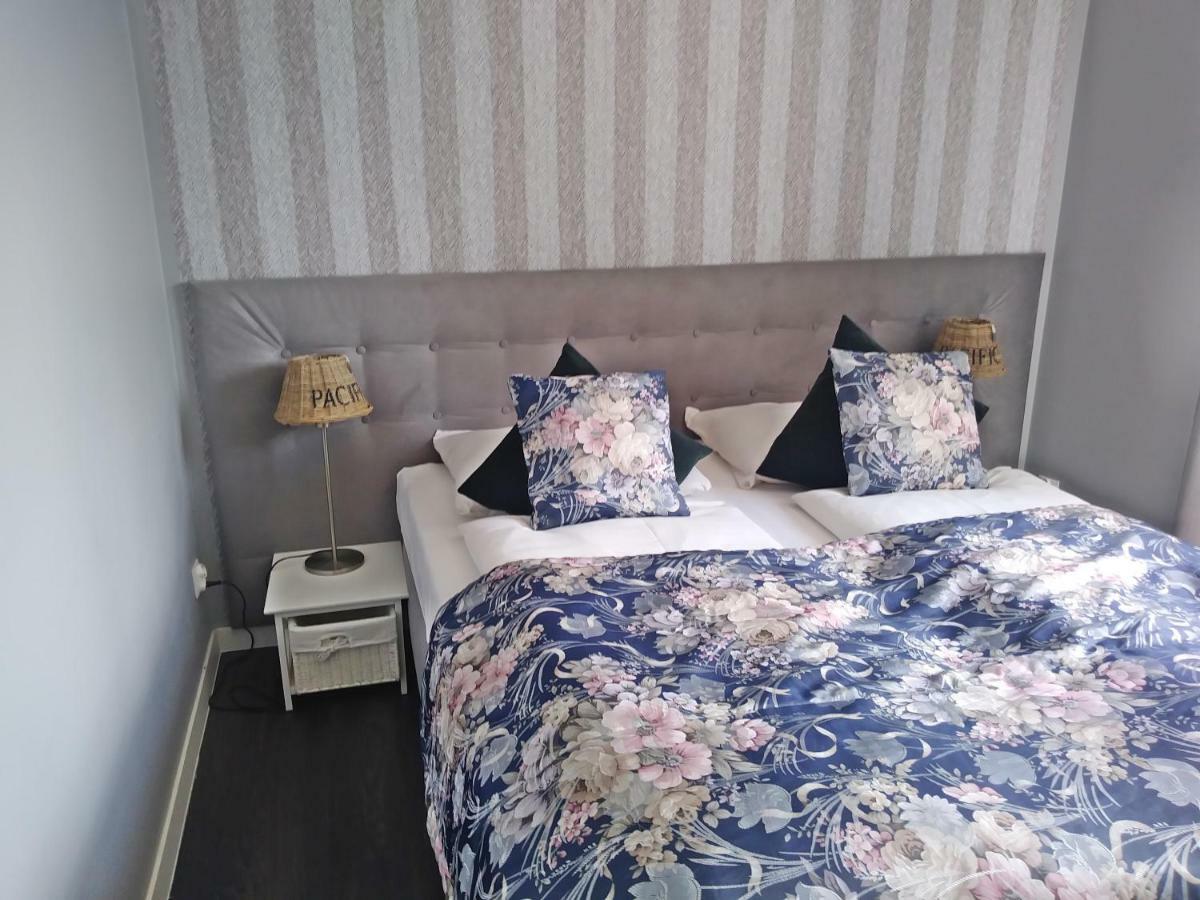 Apartamenty Amika シクラルスカ・ポレンバ エクステリア 写真