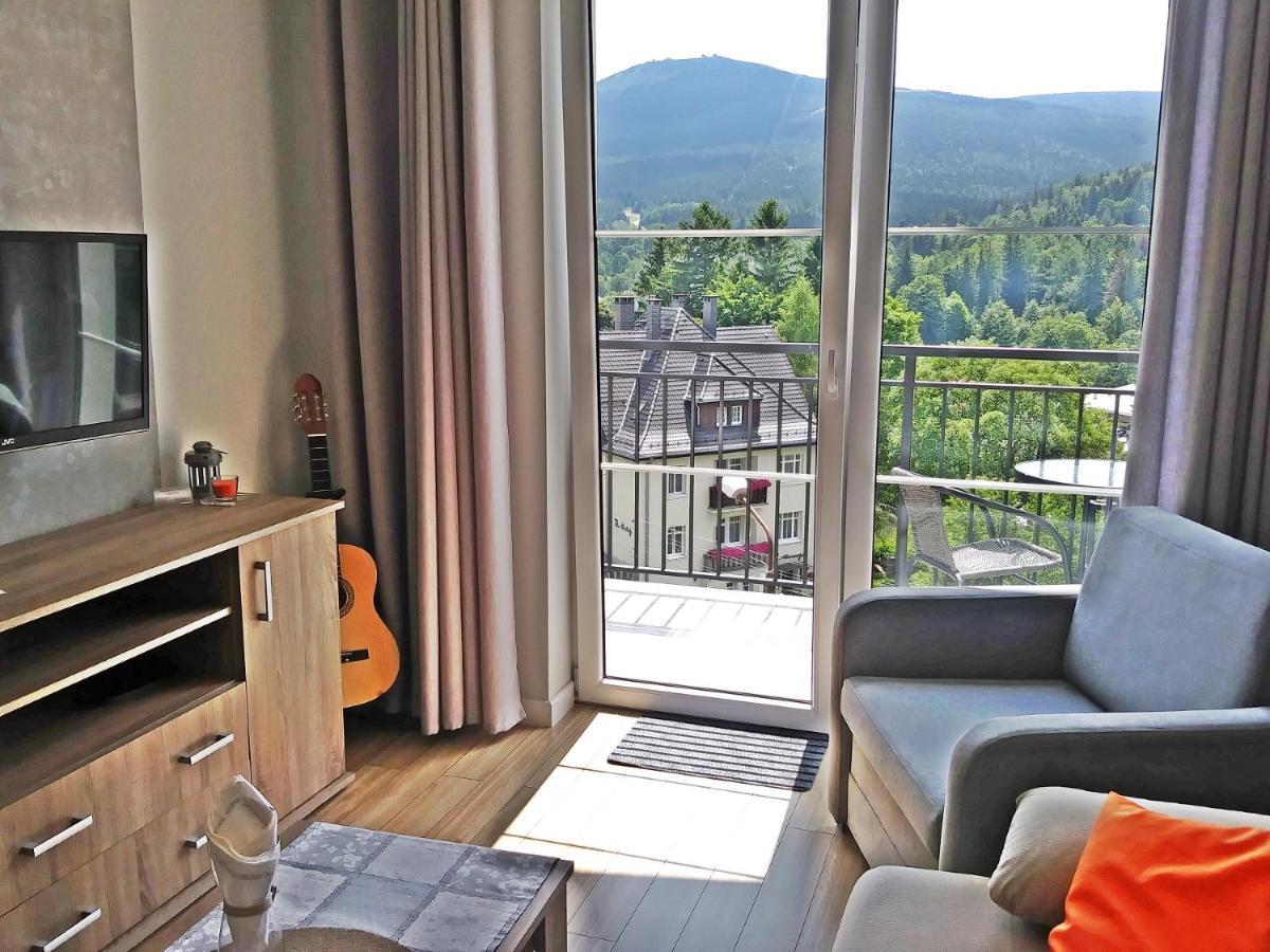 Apartamenty Amika シクラルスカ・ポレンバ エクステリア 写真